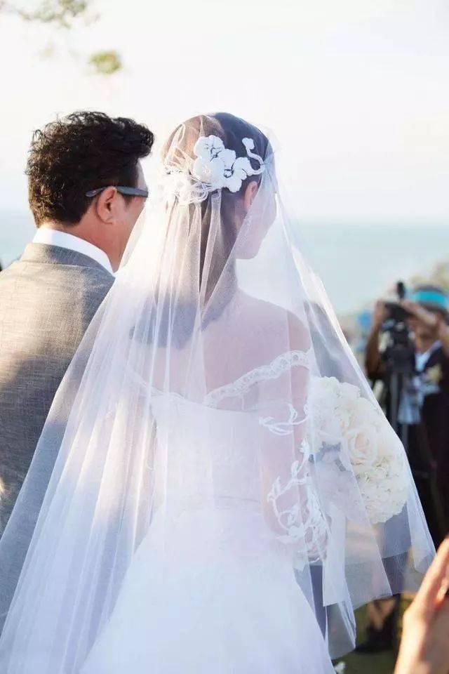 “必一运动”美国一女孩赤脚梦游14公里 3小时后被发现睡在叔叔家(图3) “必一运动”美国一女孩赤脚梦游14公里 3小时后被发现睡在叔叔家(图3)