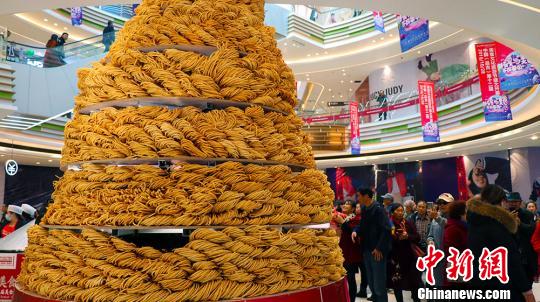 英退役军人“偷渡”阿富汗难民 在法逃过牢狱之灾‘必一运动’(图2) bsports必一运动