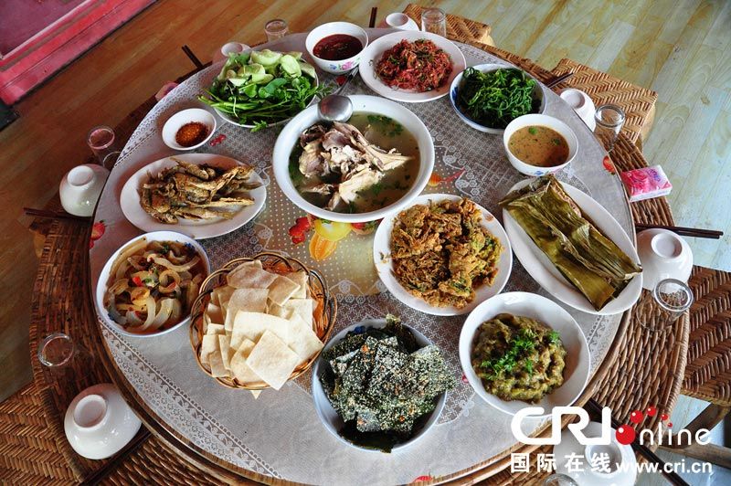 必一运动_蒙阴交警为物流公司驾驶人上紧“安全弦”